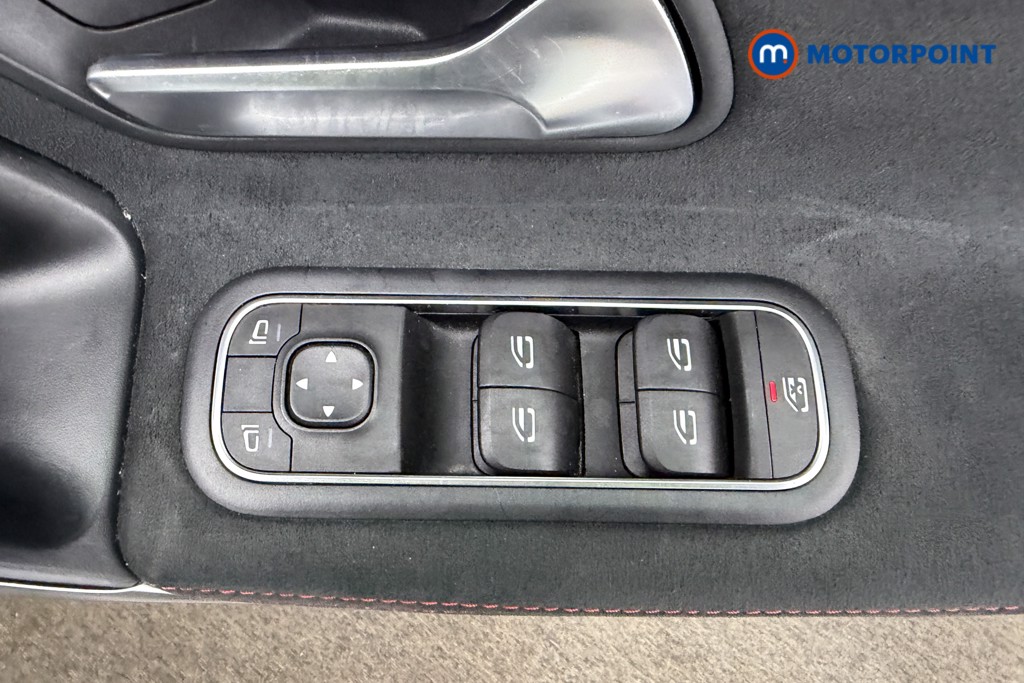 Mercedes-Benz A Class Amg Line Manual Petrol Hatchback - Stock Number (1612560) - 16th supplementary image