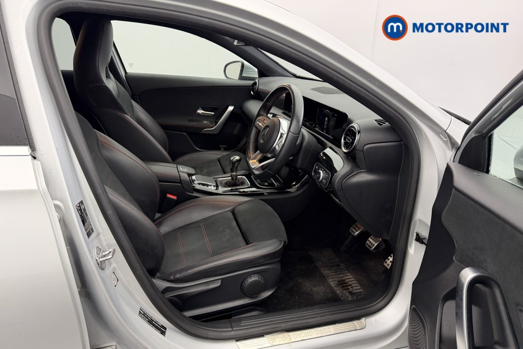 Mercedes-Benz A Class Amg Line Manual Petrol Hatchback - Stock Number (1612560) - 19th supplementary image