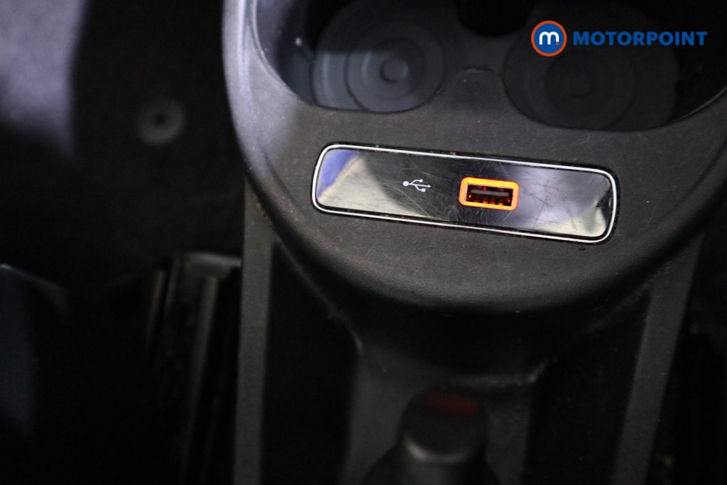 Fiat 500 Lounge Manual Petrol Hatchback - Stock Number (1612602) - 11th supplementary image