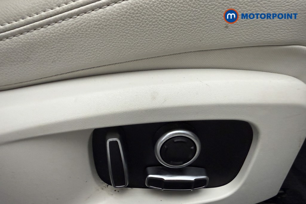 Jaguar XF S Automatic Diesel Saloon - Stock Number (1612779) - 17th supplementary image