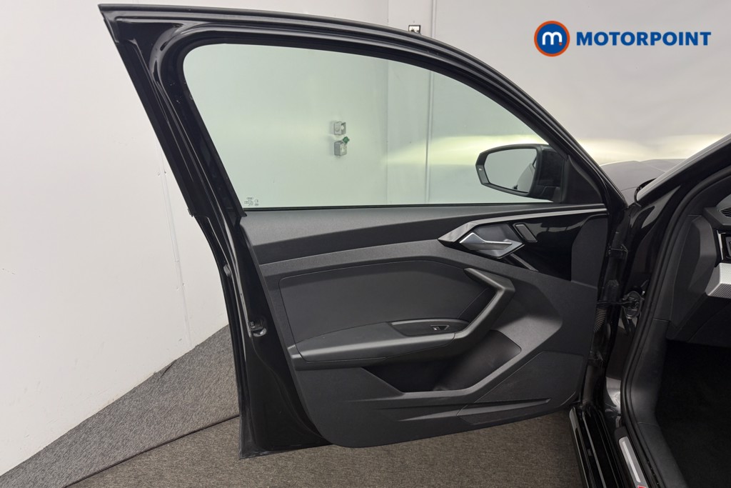 Audi A1 S Line Automatic Petrol Hatchback - Stock Number (1612895) - 4th supplementary image