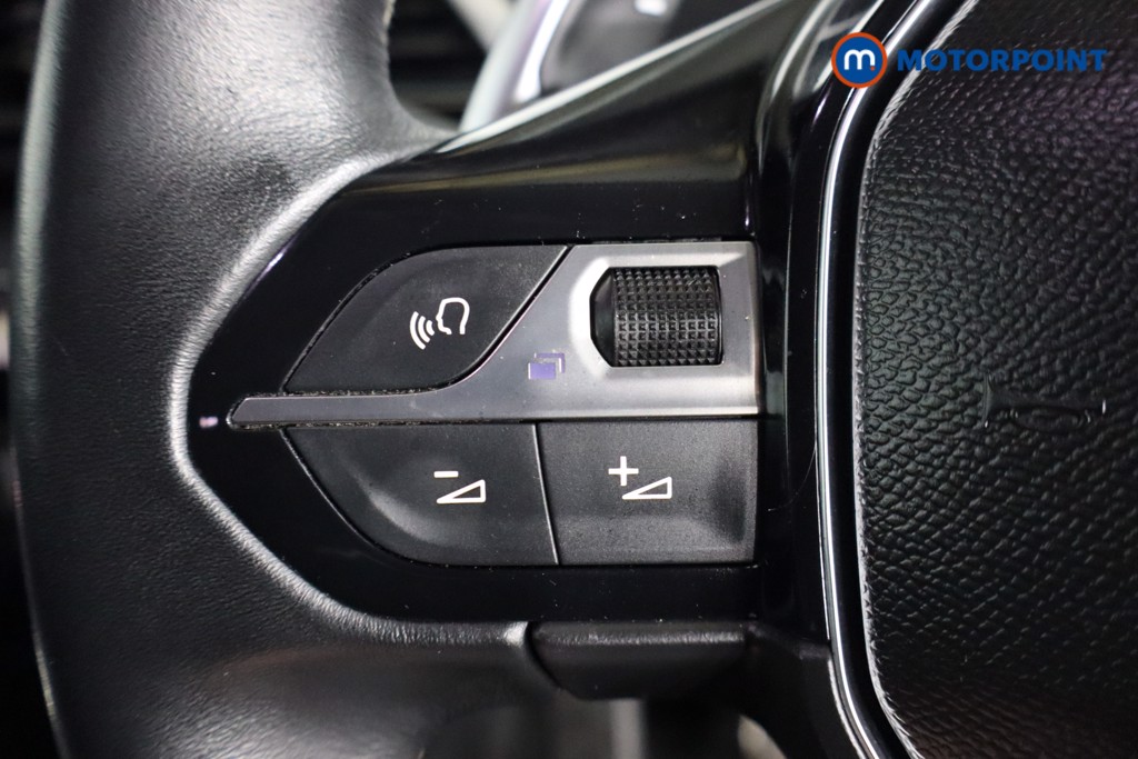 Peugeot 5008 Allure Premium-Plus Automatic Petrol SUV - Stock Number (1613464) - 12th supplementary image