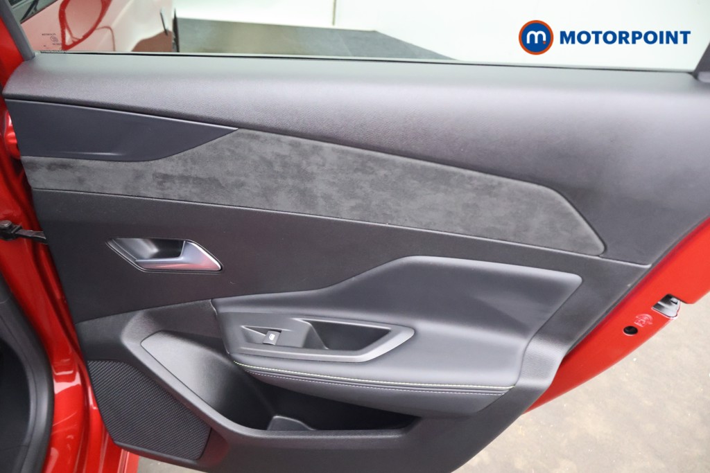 Peugeot 308 GT Automatic Diesel Hatchback - Stock Number (1613537) - 17th supplementary image