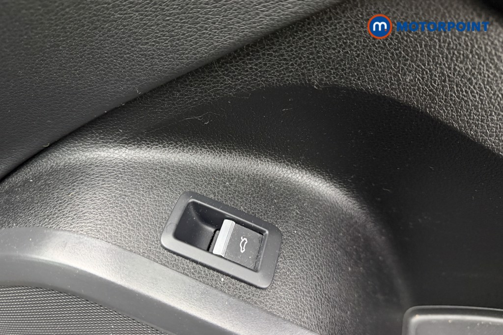 Audi Q5 Sport Automatic Diesel SUV - Stock Number (1613568) - 23rd supplementary image