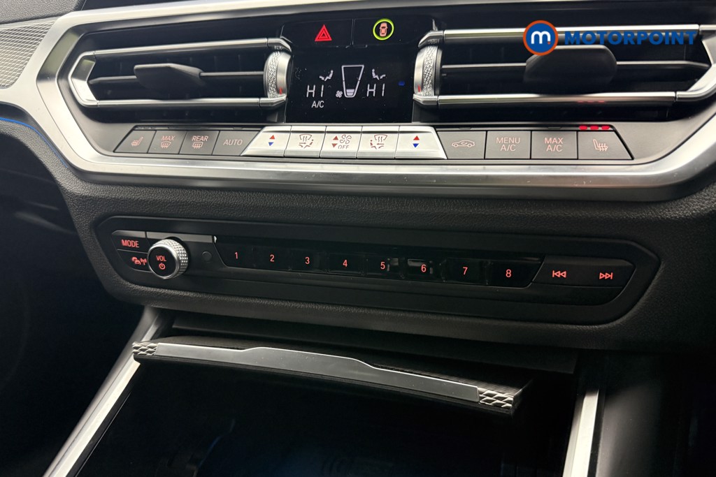 BMW 3 Series M Sport Automatic Petrol Plug-In Hybrid Estate - Stock Number (1613592) - 13th supplementary image