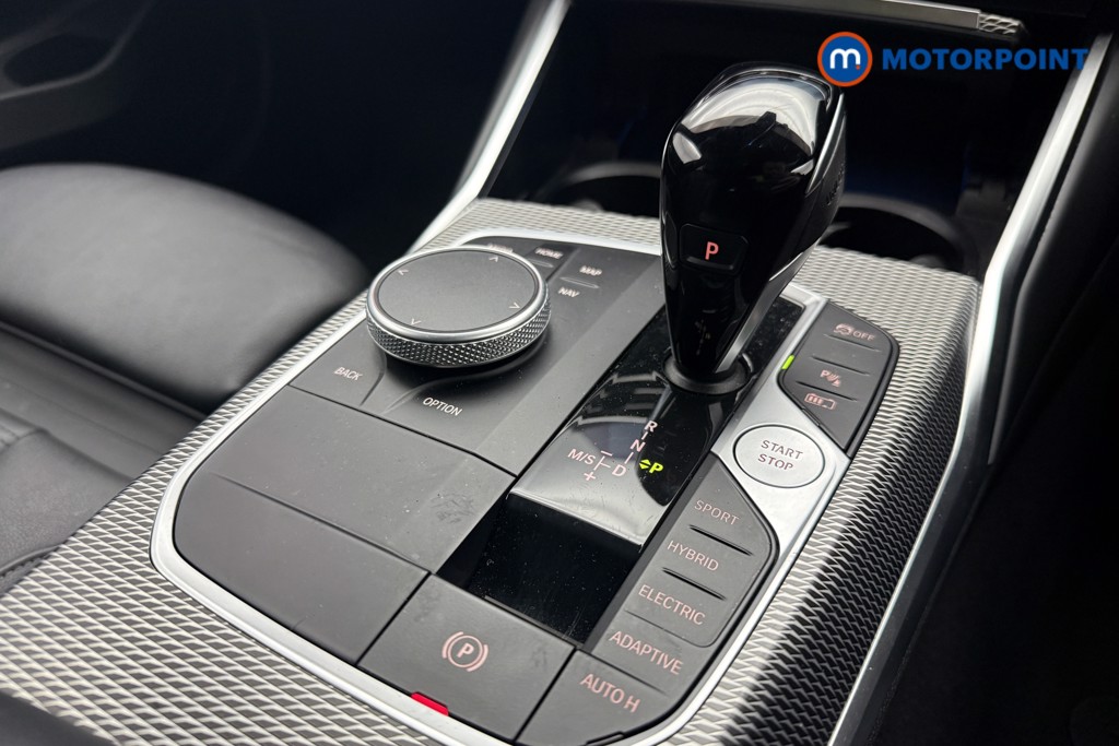 BMW 3 Series M Sport Automatic Petrol Plug-In Hybrid Estate - Stock Number (1613592) - 16th supplementary image