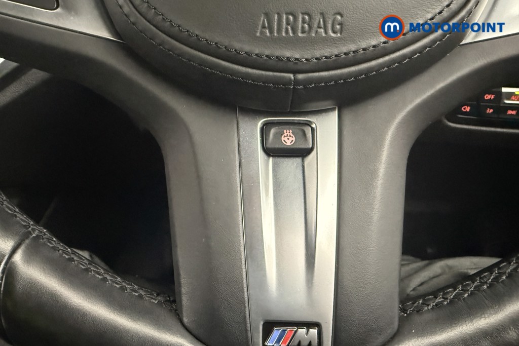 BMW 3 Series M Sport Automatic Petrol Plug-In Hybrid Estate - Stock Number (1613592) - 17th supplementary image