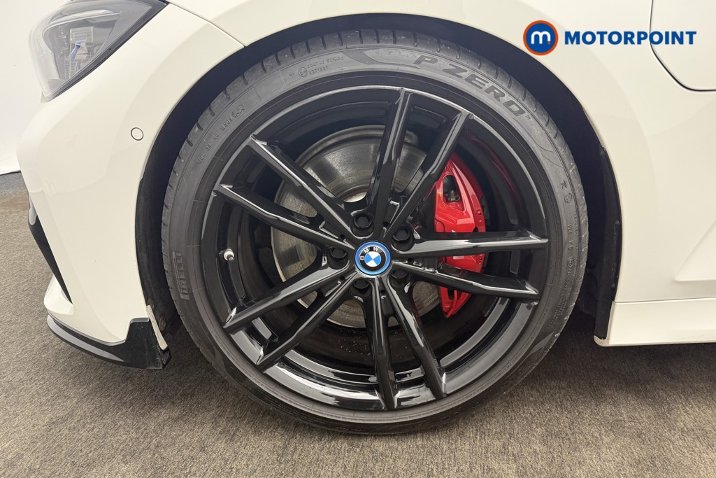 BMW 3 Series M Sport Automatic Petrol Plug-In Hybrid Estate - Stock Number (1613592) - 27th supplementary image