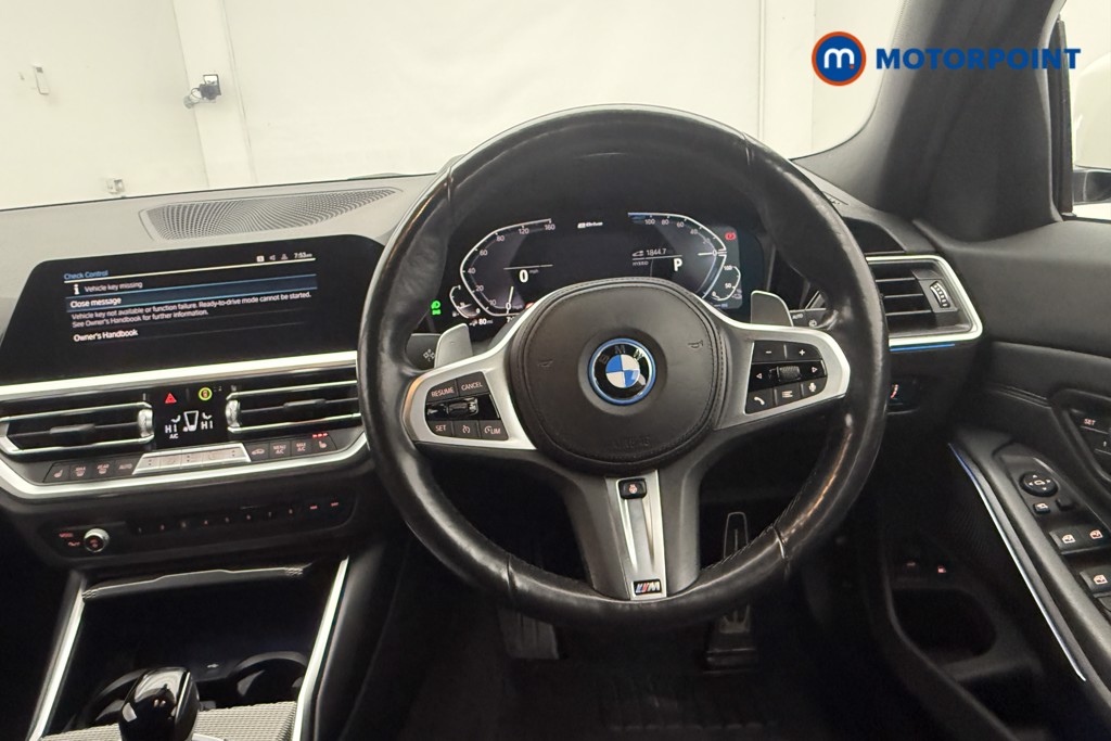 BMW 3 Series M Sport Automatic Petrol Plug-In Hybrid Estate - Stock Number (1613592) - 1st supplementary image