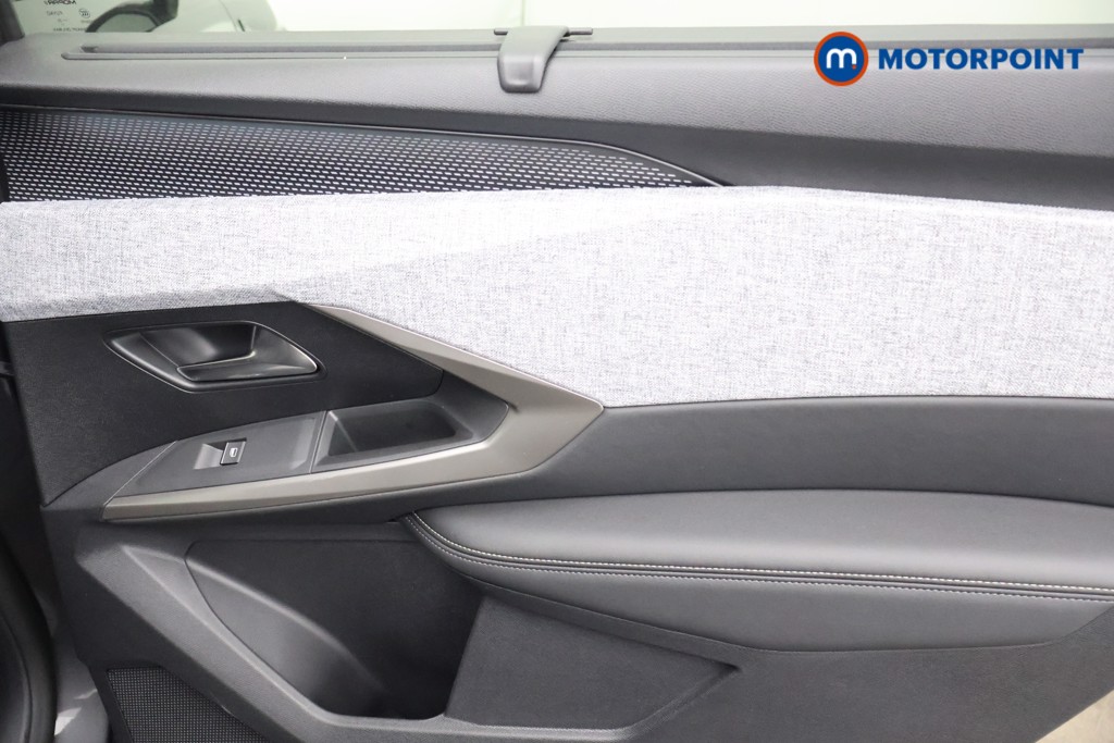 Peugeot 5008 GT Automatic Petrol SUV - Stock Number (1613671) - 16th supplementary image