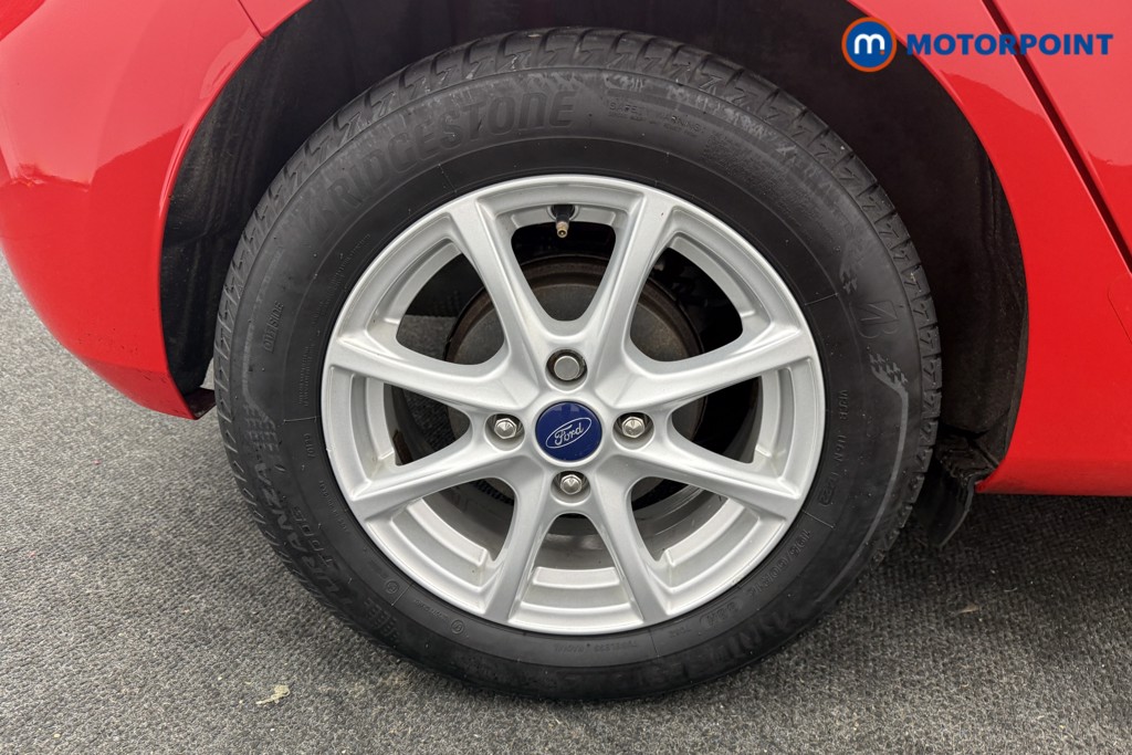 Ford Fiesta Zetec Manual Petrol Hatchback - Stock Number (1613765) - 20th supplementary image