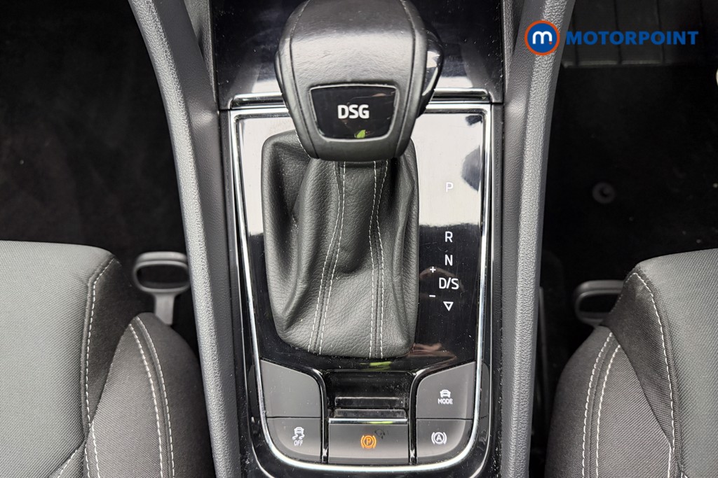 Skoda Karoq Sport Line Automatic Petrol SUV - Stock Number (1613850) - 11th supplementary image