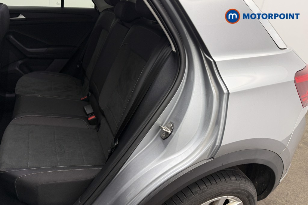Volkswagen T-Roc Style Manual Petrol SUV - Stock Number (1613860) - 5th supplementary image