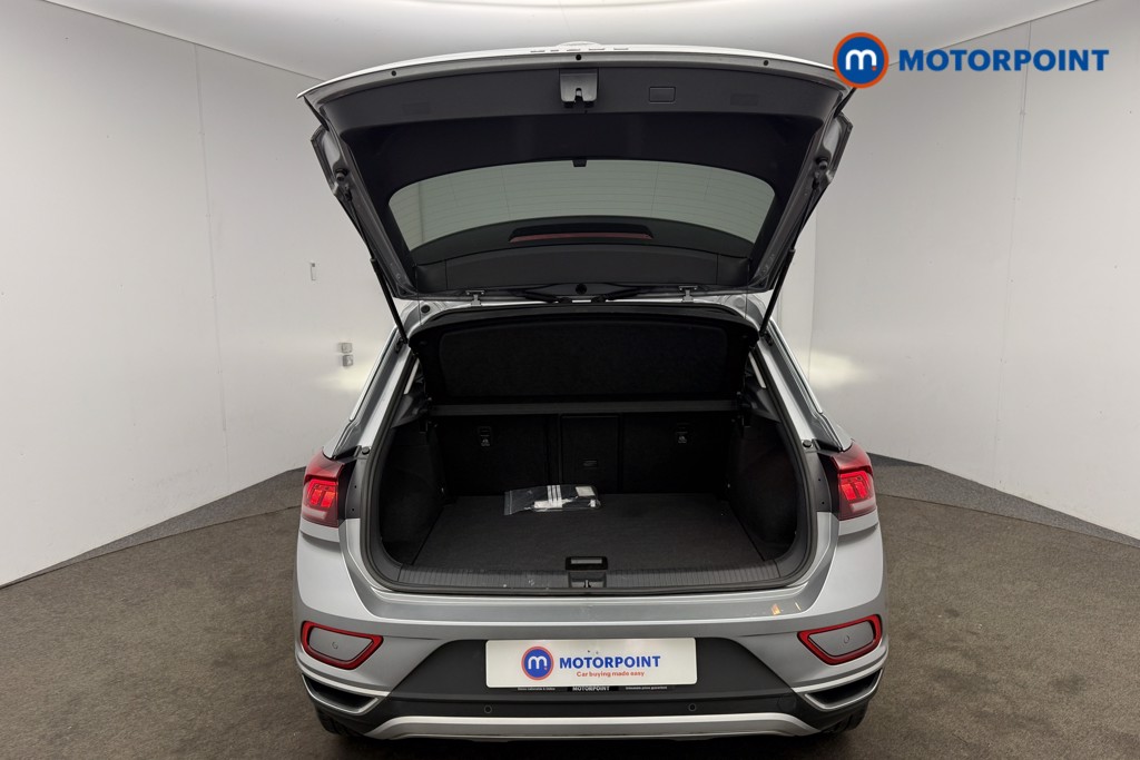 Volkswagen T-Roc Style Manual Petrol SUV - Stock Number (1613860) - 11th supplementary image