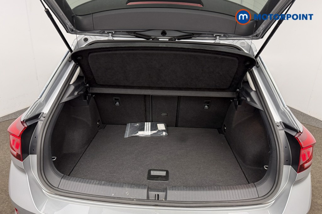 Volkswagen T-Roc Style Manual Petrol SUV - Stock Number (1613860) - 12th supplementary image