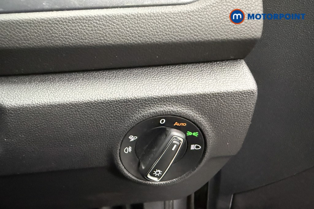 Volkswagen T-Roc Style Manual Petrol SUV - Stock Number (1613860) - 20th supplementary image