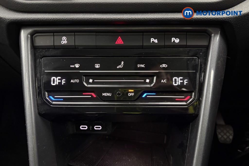 Volkswagen T-Roc Style Manual Petrol SUV - Stock Number (1613860) - 24th supplementary image
