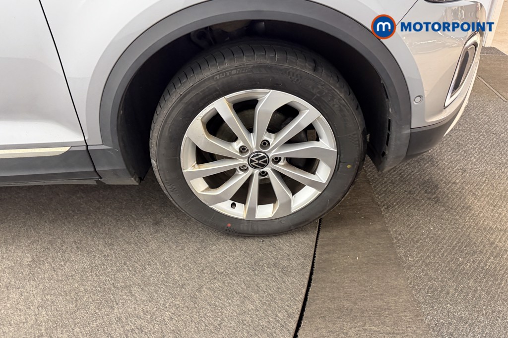 Volkswagen T-Roc Style Manual Petrol SUV - Stock Number (1613860) - 36th supplementary image