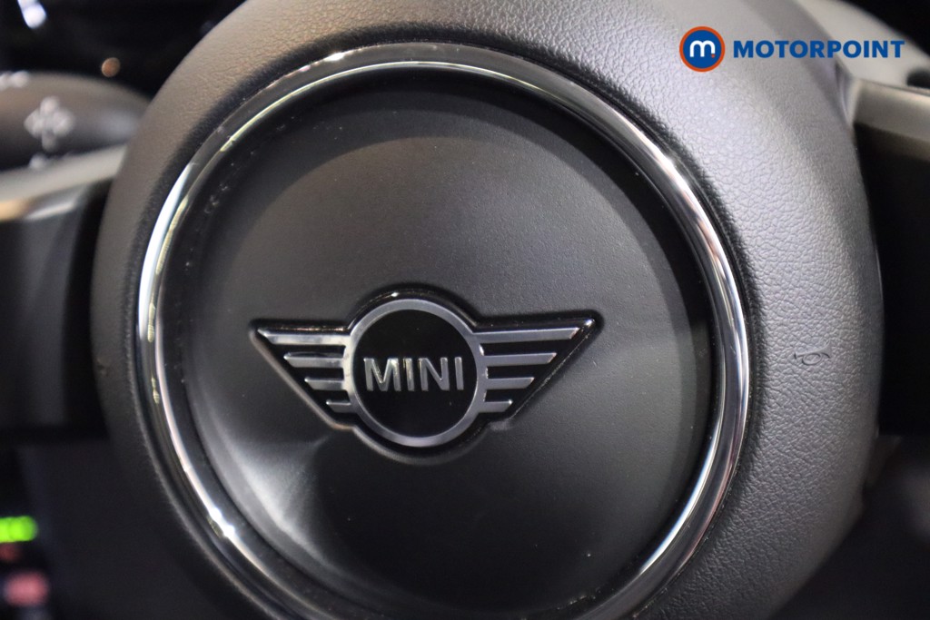 Mini Hatchback One Classic Manual Petrol Hatchback - Stock Number (1613947) - 16th supplementary image