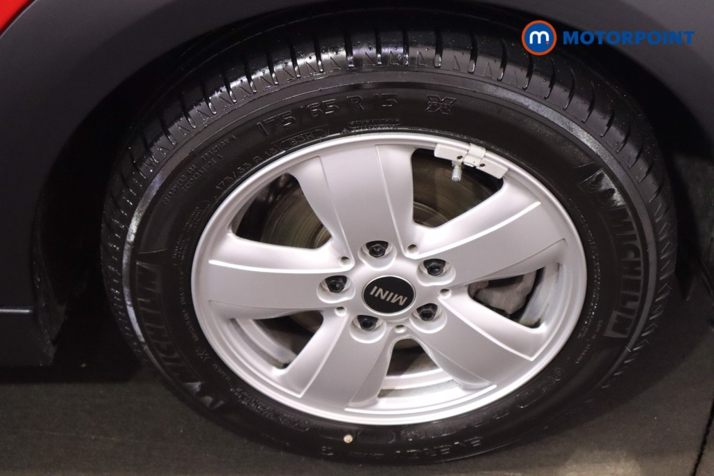 Mini Hatchback One Classic Manual Petrol Hatchback - Stock Number (1613947) - 25th supplementary image