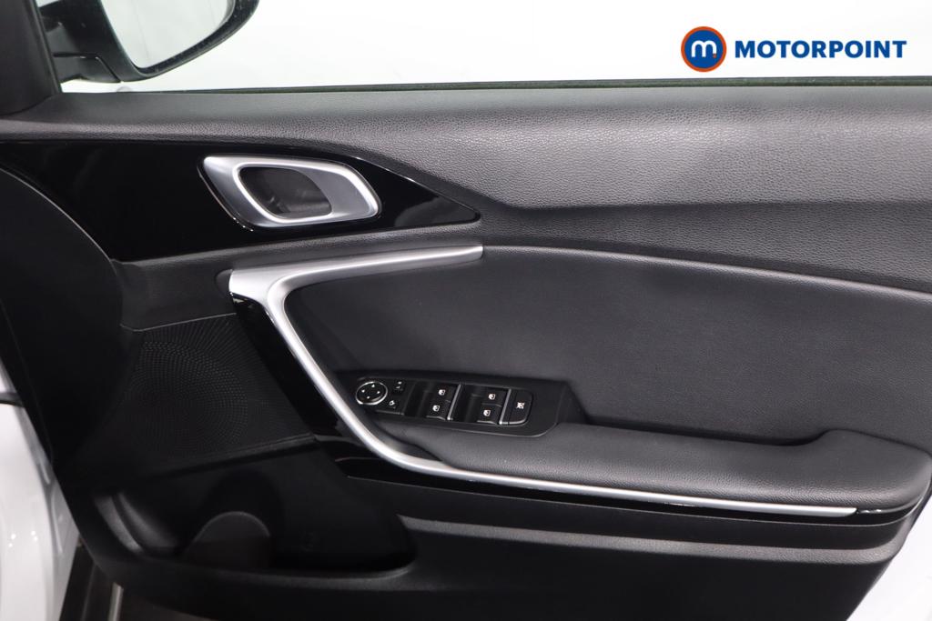 KIA Xceed 3 Manual Petrol Hatchback - Stock Number (1614049) - 9th supplementary image