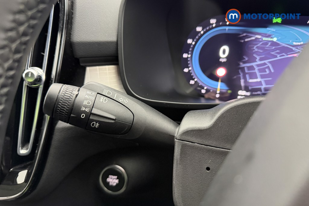 Volvo Xc40 Plus Automatic Petrol SUV - Stock Number (1614284) - 5th supplementary image