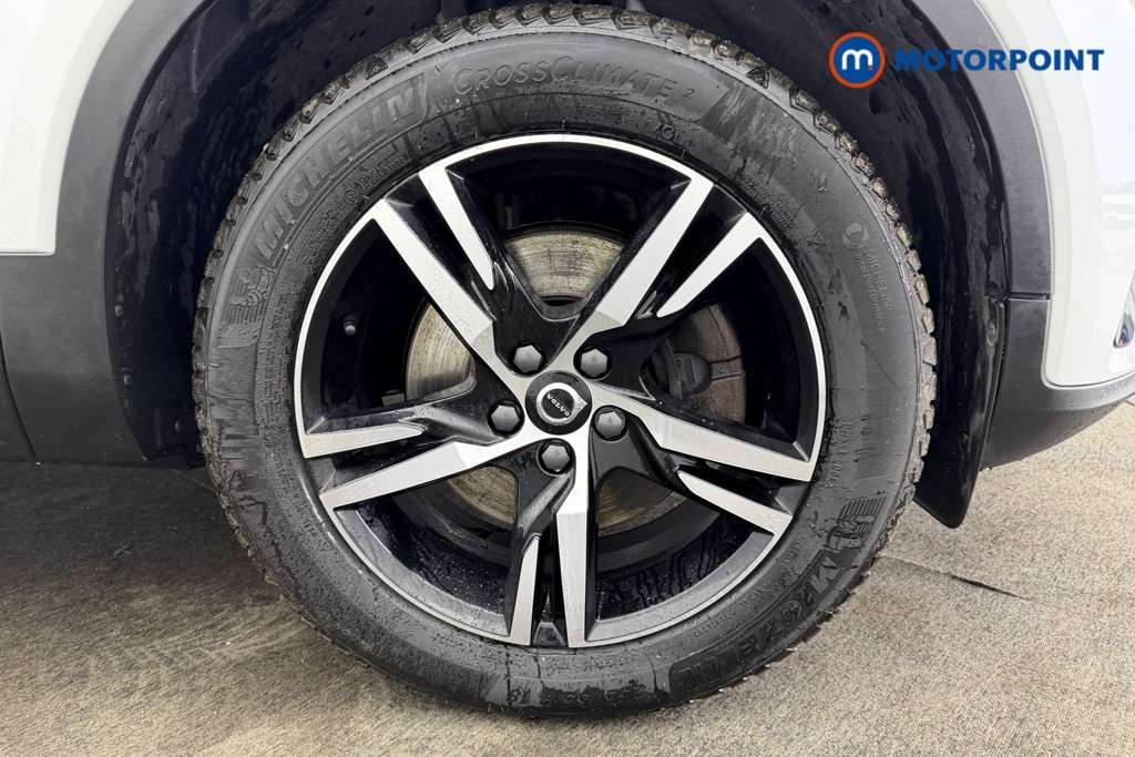 Volvo Xc40 Plus Automatic Petrol SUV - Stock Number (1614284) - 38th supplementary image