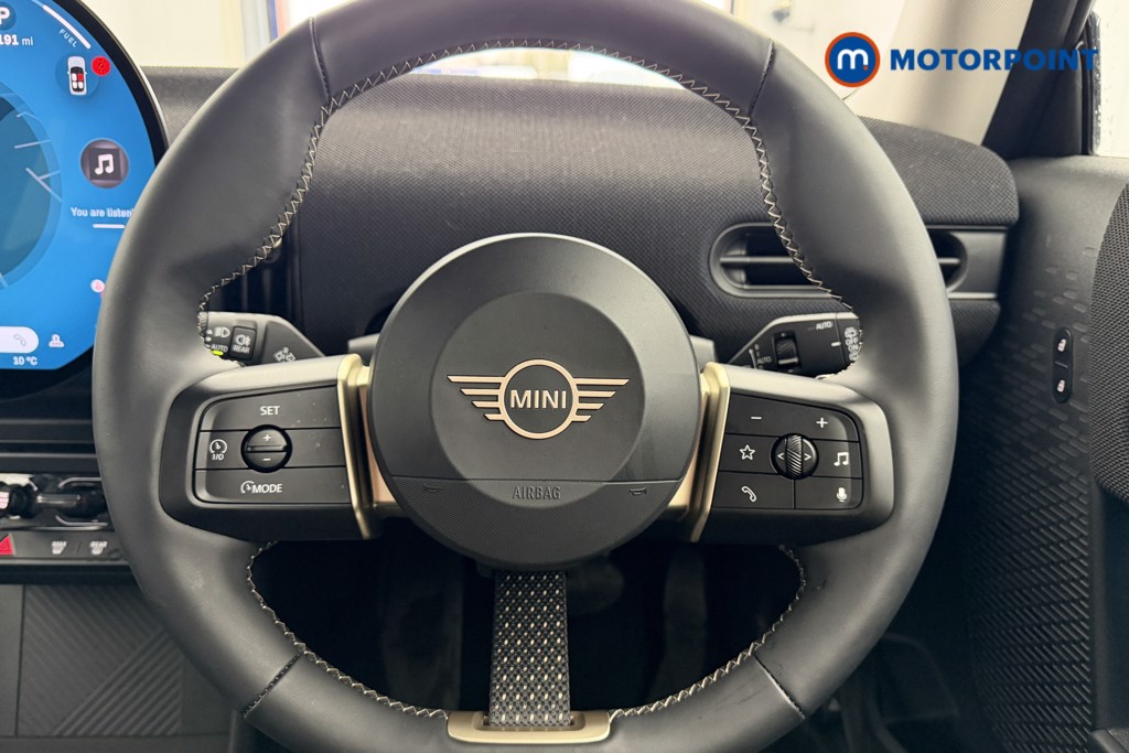 Mini Cooper C Classic Automatic Petrol Hatchback - Stock Number (1614312) - 1st supplementary image