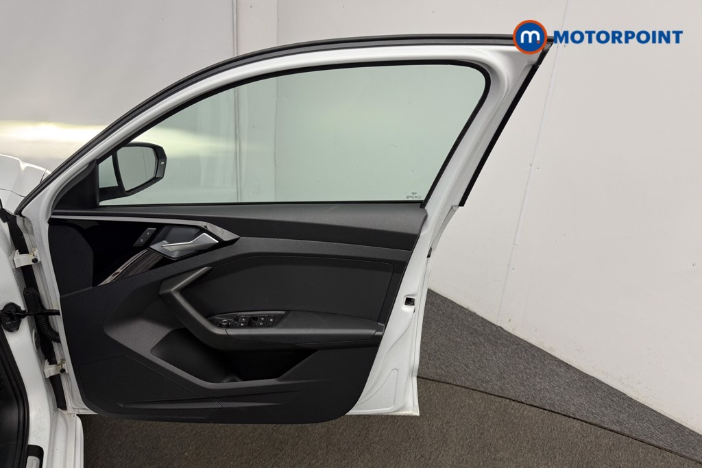 Audi A1 S Line Manual Petrol Hatchback - Stock Number (1614863) - 16th supplementary image