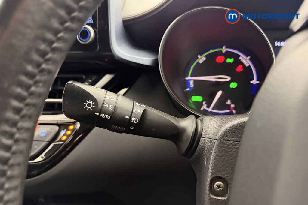 Toyota C-Hr Design Automatic Petrol-Electric Hybrid SUV - Stock Number (1614951) - 5th supplementary image