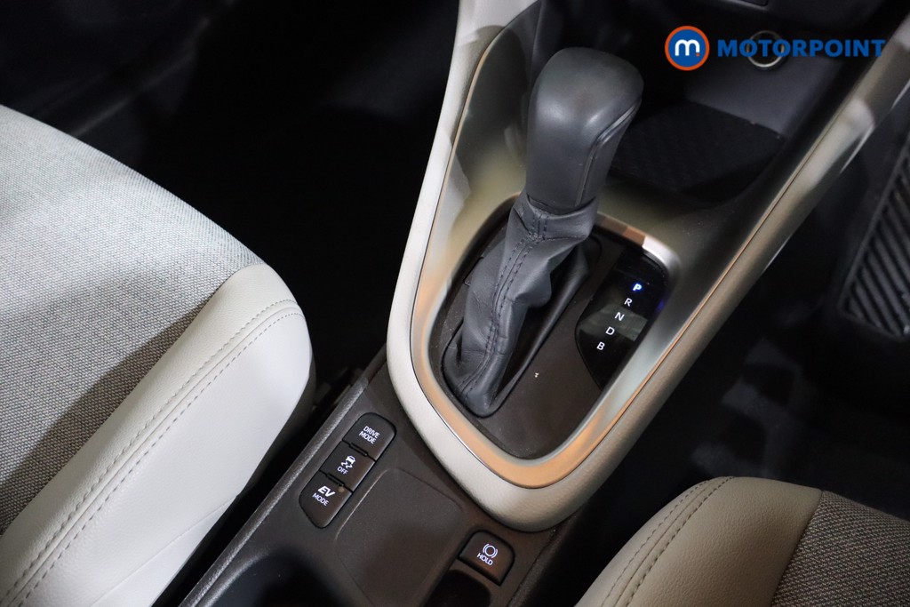 Toyota Yaris Excel Automatic Petrol-Electric Hybrid Hatchback - Stock Number (1614982) - 10th supplementary image