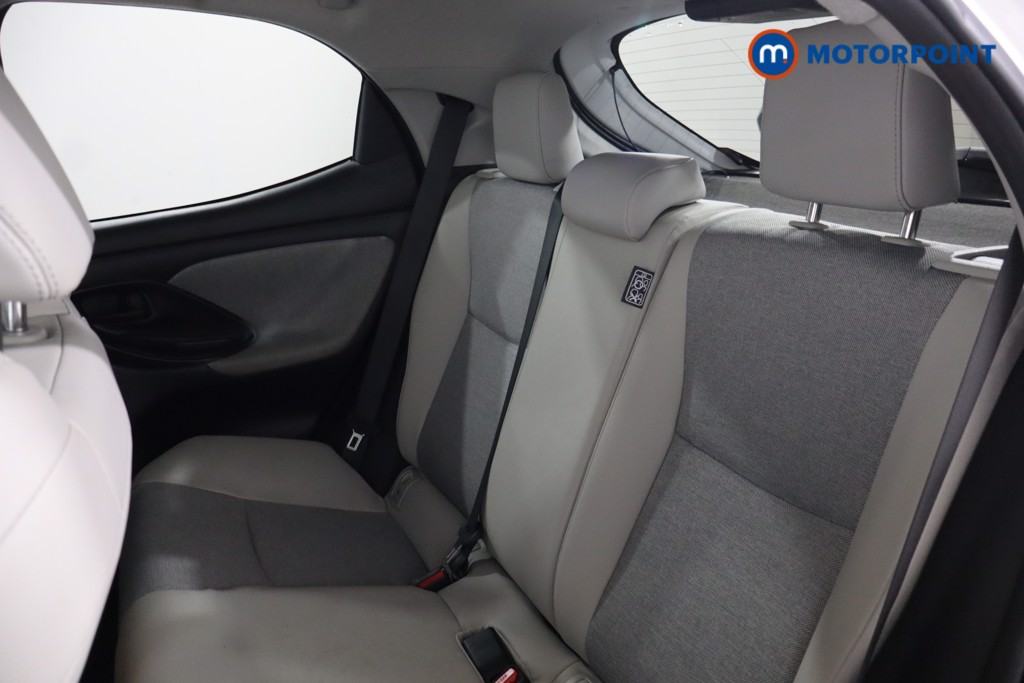 Toyota Yaris Excel Automatic Petrol-Electric Hybrid Hatchback - Stock Number (1614982) - 18th supplementary image