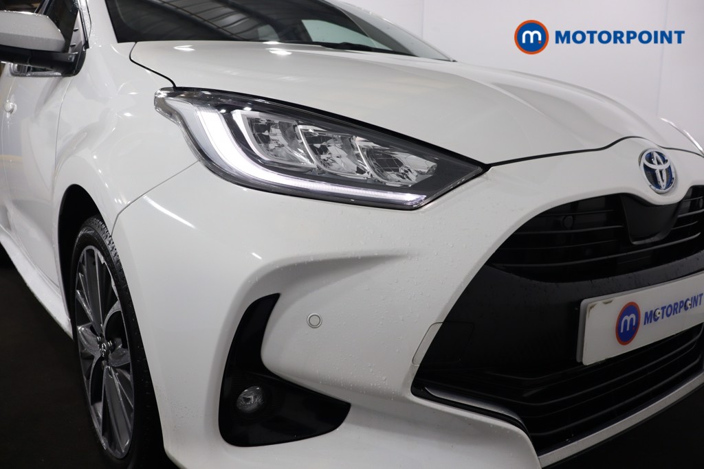 Toyota Yaris Excel Automatic Petrol-Electric Hybrid Hatchback - Stock Number (1614982) - 26th supplementary image