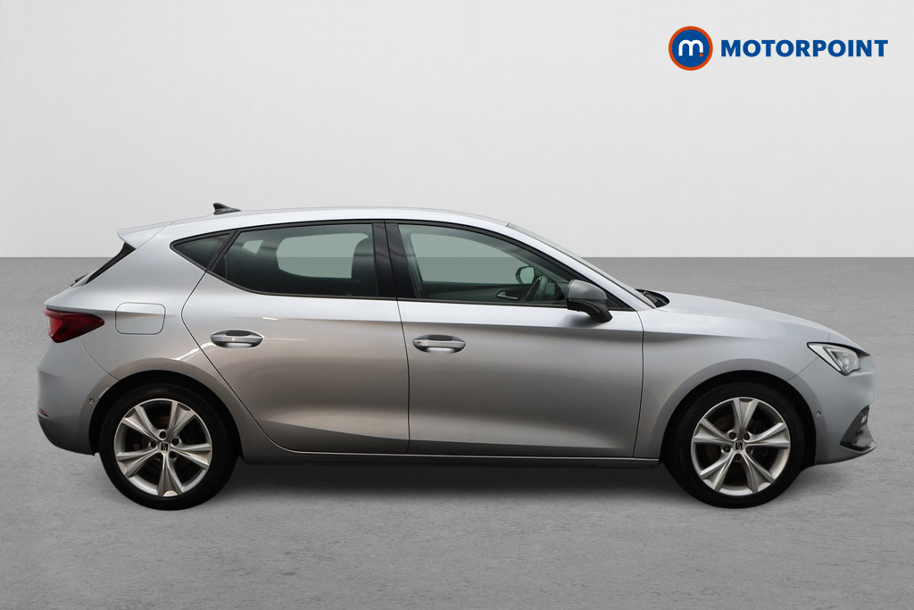 Seat Leon FR Manual Petrol Hatchback - Stock Number (1615059) - Drivers side