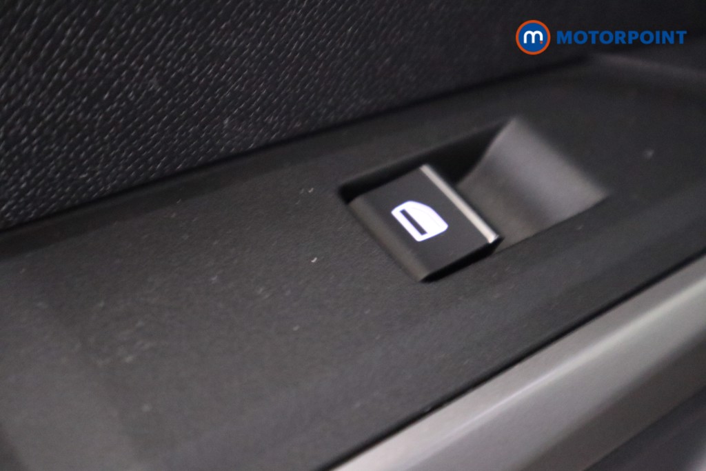 Peugeot 5008 GT Automatic Petrol SUV - Stock Number (1615111) - 27th supplementary image