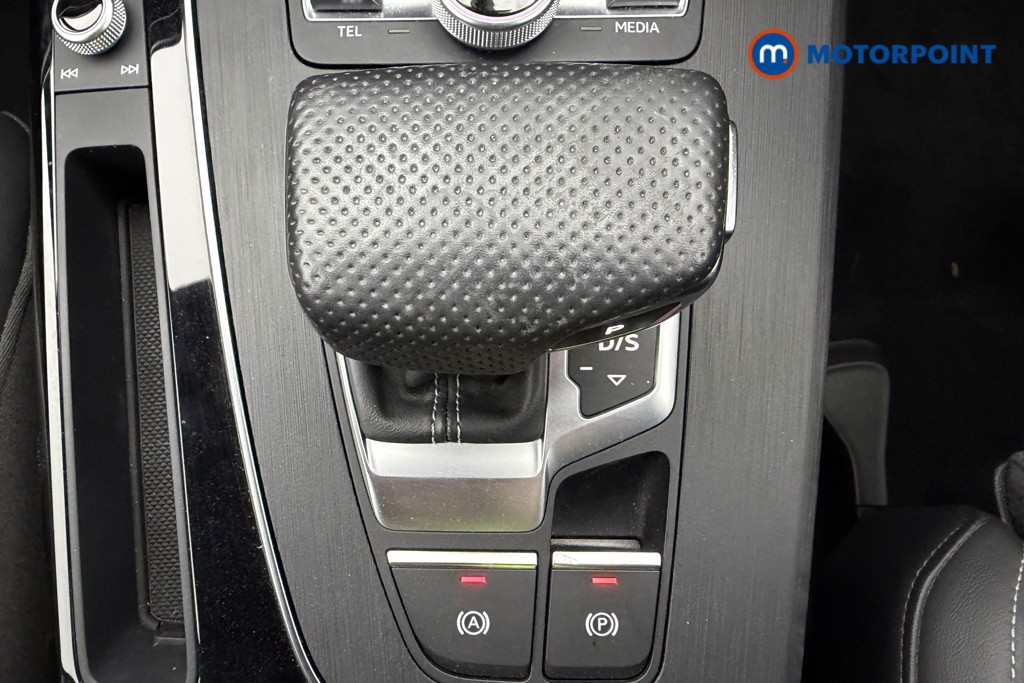 Audi Q5 Black Edition Automatic Petrol SUV - Stock Number (1615146) - 16th supplementary image