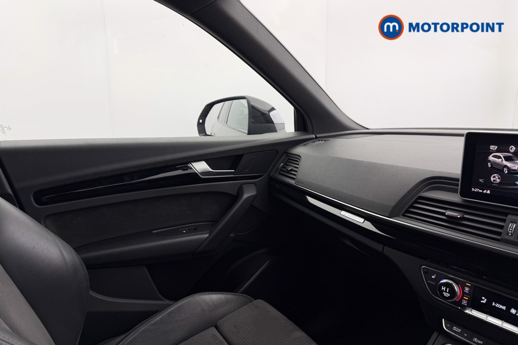 Audi Q5 Black Edition Automatic Petrol SUV - Stock Number (1615146) - 20th supplementary image