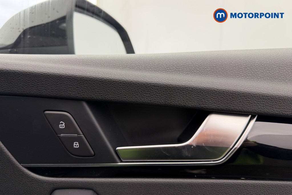 Audi Q5 Black Edition Automatic Petrol SUV - Stock Number (1615146) - 22nd supplementary image