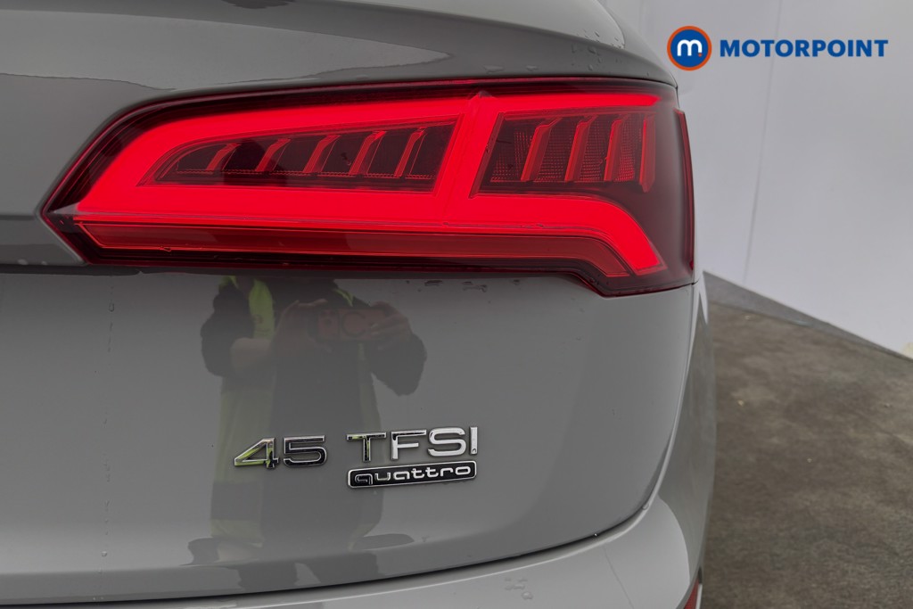 Audi Q5 Black Edition Automatic Petrol SUV - Stock Number (1615146) - 30th supplementary image