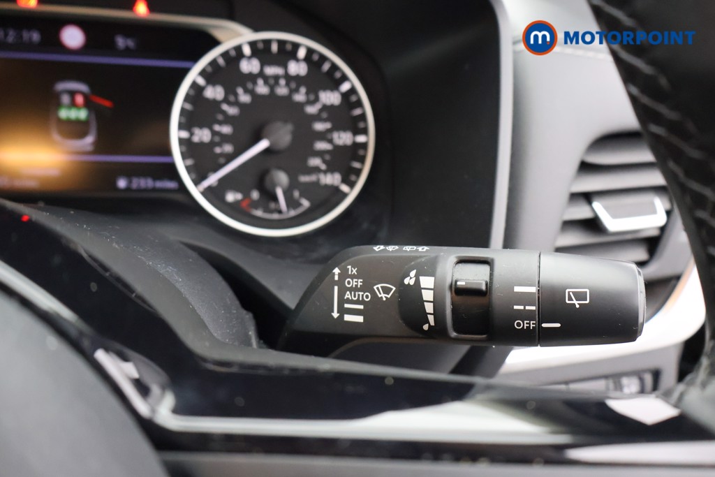 Nissan Qashqai Acenta Premium Manual Petrol SUV - Stock Number (1615295) - 6th supplementary image