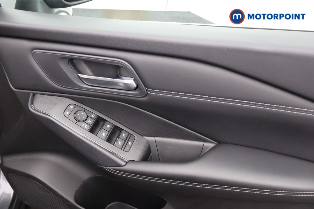 Nissan Qashqai Acenta Premium Manual Petrol SUV - Stock Number (1615295) - 12th supplementary image