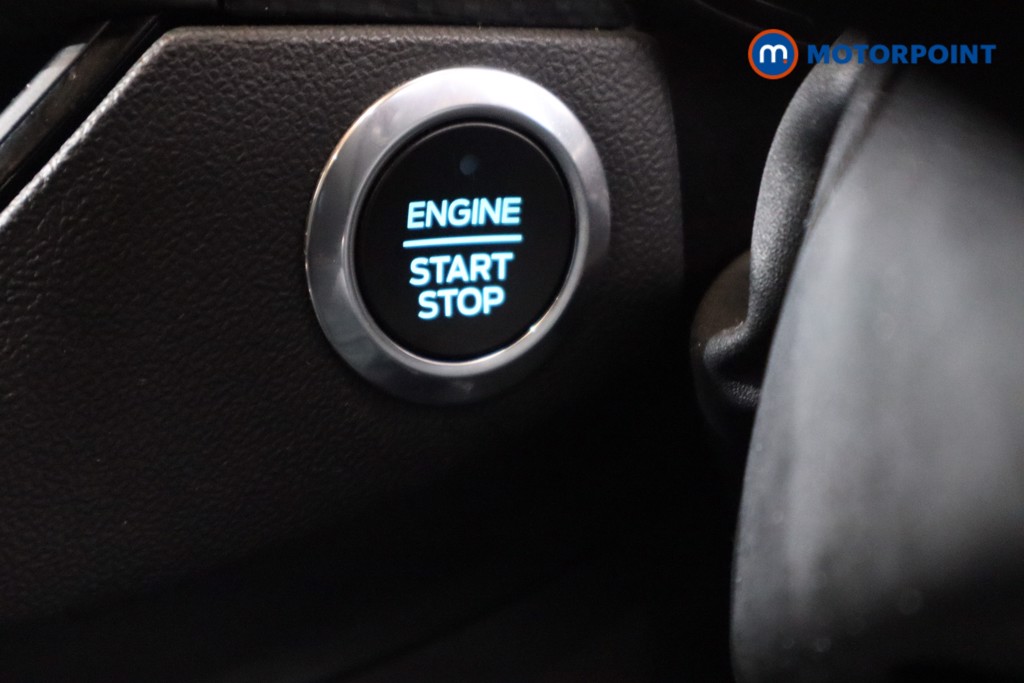 Ford Focus St-Line Manual Petrol Hatchback - Stock Number (1615312) - 13th supplementary image