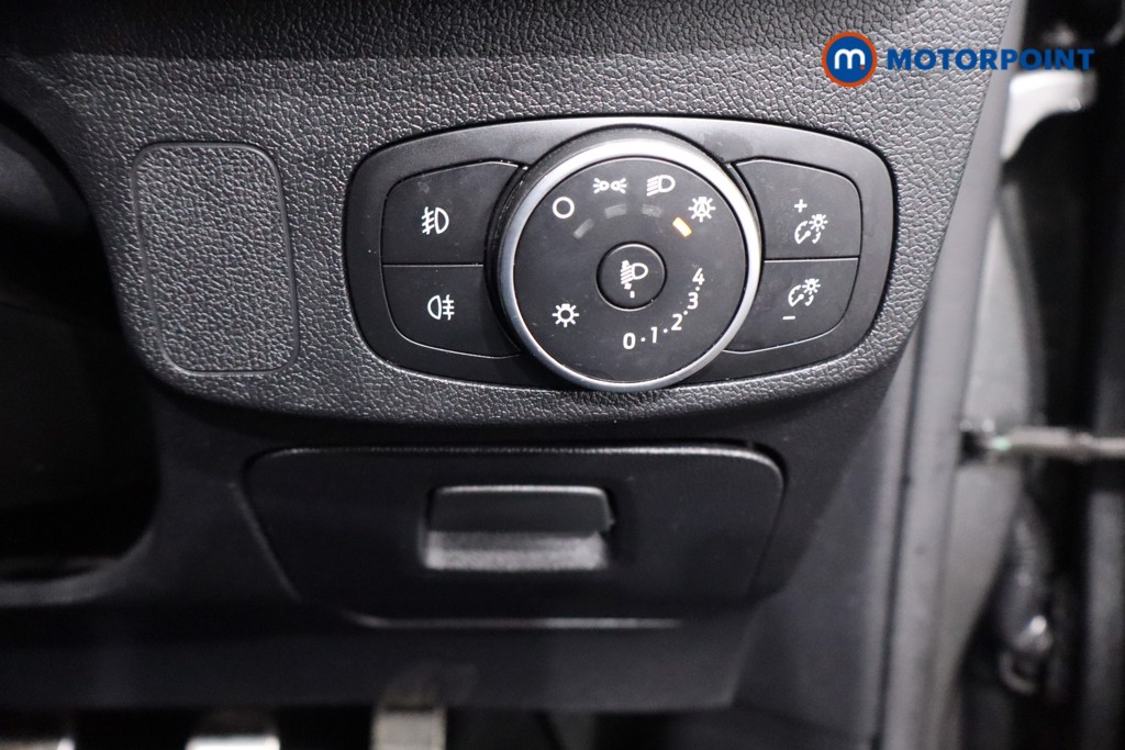 Ford Focus St-Line Manual Petrol Hatchback - Stock Number (1615312) - 21st supplementary image