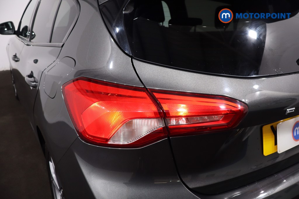 Ford Focus St-Line Manual Petrol Hatchback - Stock Number (1615312) - 33rd supplementary image