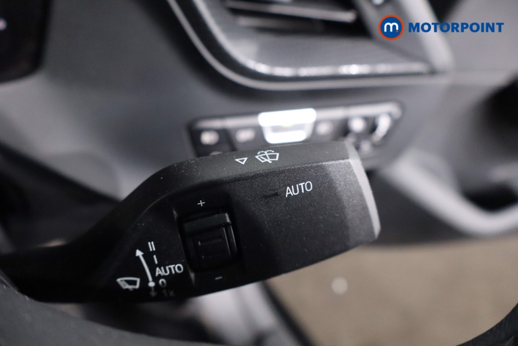 BMW 2 Series Sport Manual Petrol Saloon - Stock Number (1615383) - 19th supplementary image