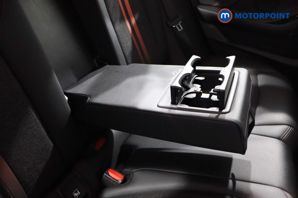 BMW 2 Series Sport Manual Petrol Saloon - Stock Number (1615383) - 30th supplementary image