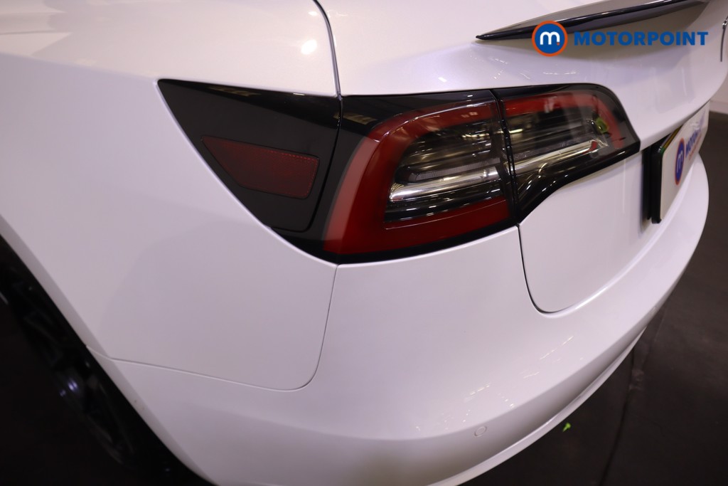 Tesla Model 3 Long Range Automatic Electric Saloon - Stock Number (1615757) - 26th supplementary image