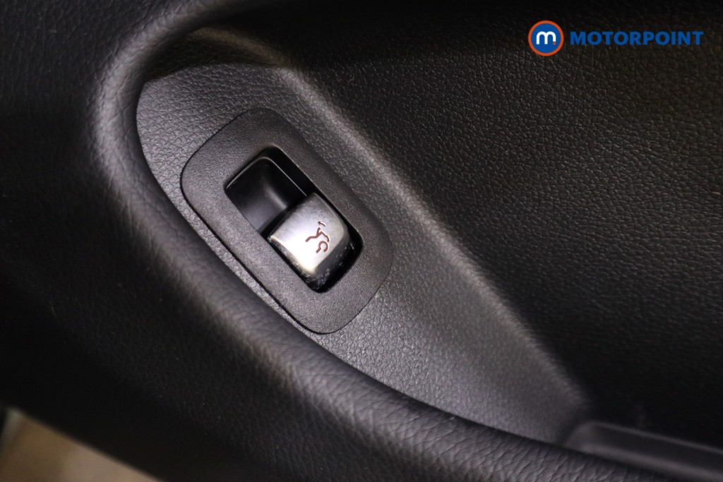 Mercedes-Benz C Class Amg Line Automatic Petrol Coupe - Stock Number (1615781) - 14th supplementary image