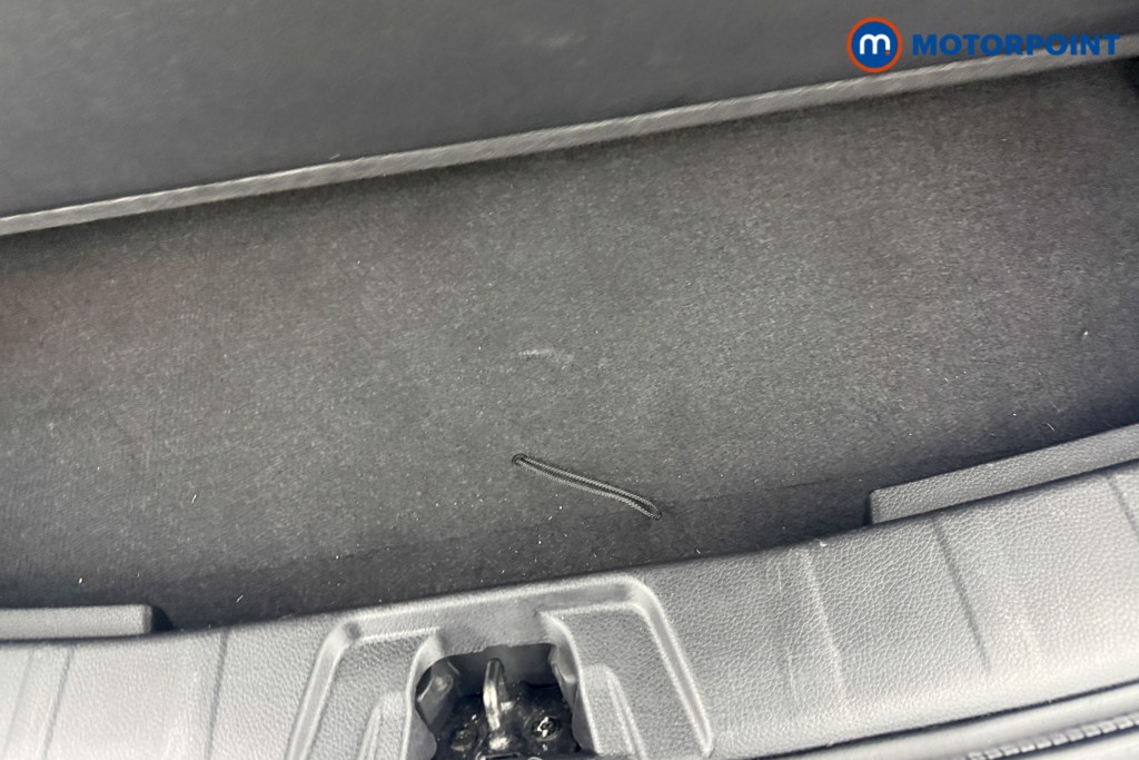 Nissan Qashqai Tekna Manual Petrol SUV - Stock Number (1588080) - 4th supplementary image