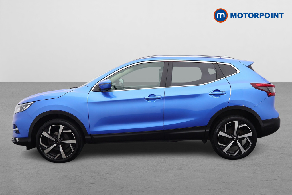 Nissan Qashqai Tekna Manual Petrol SUV - Stock Number (1588080) - Passenger side